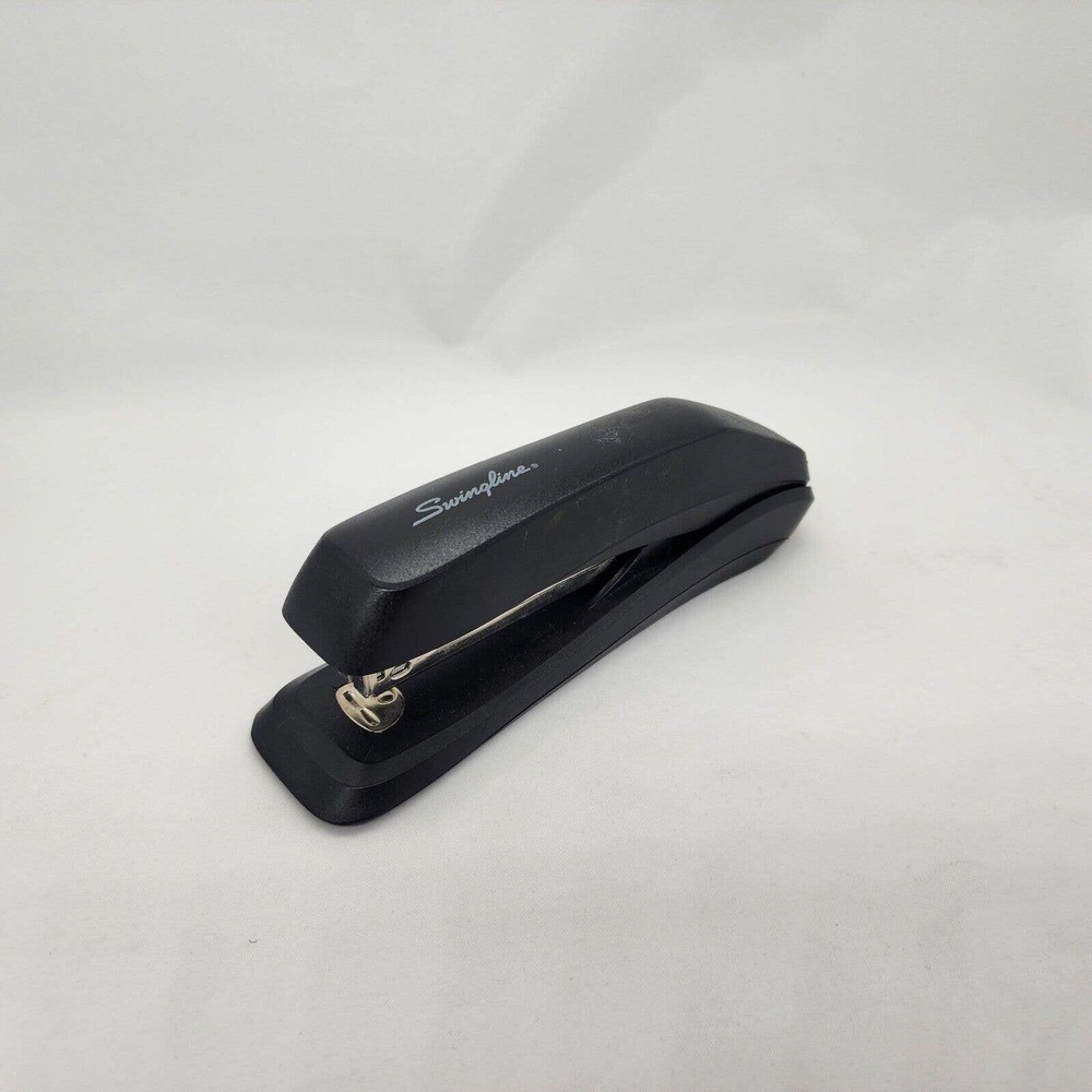 Swingline Desk Stapler 15 Sheet Capacity
